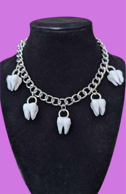 Faux Teeth Choker